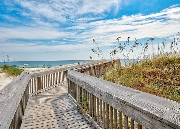 Amazing New House - Steps Away From Beach! Holiday home